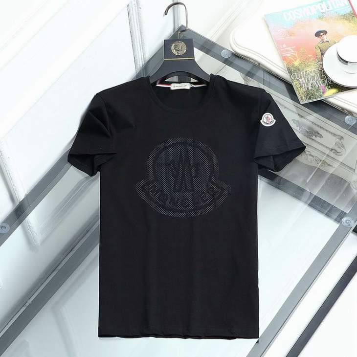 Picture of Moncler T Shirts Short _SKUMonclerM-3XL2b82215815